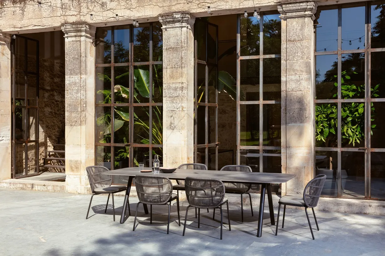 Table et chaises KODO